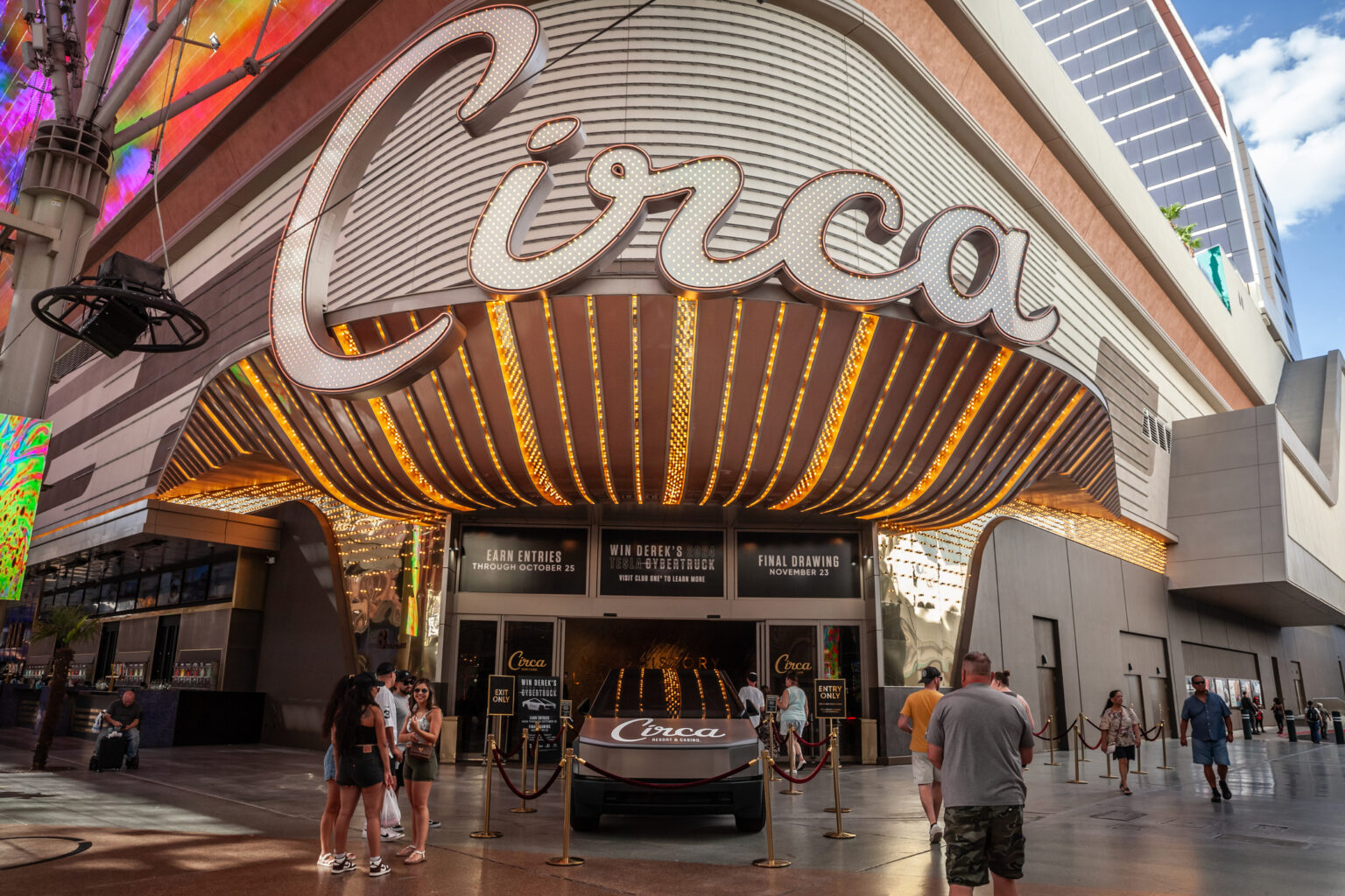 Las Vegas Resorts Push All-Inclusive Deals to Win Back Value-Minded Visitors